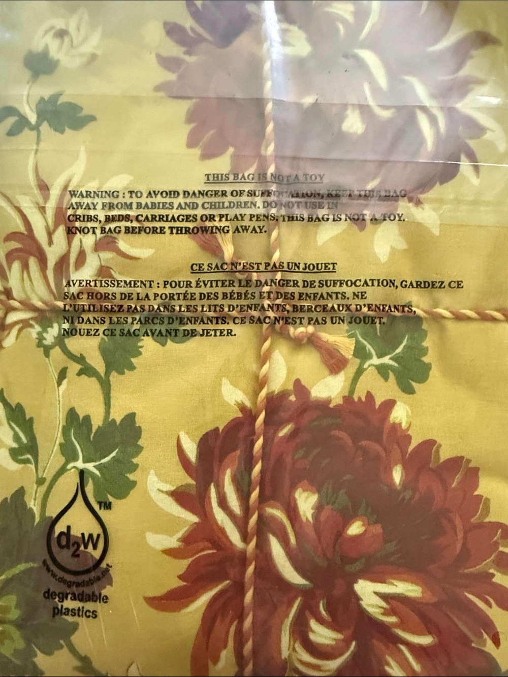 APRIL CORNELL Yellow and red , green Floral Cotton Tablecloth NWT